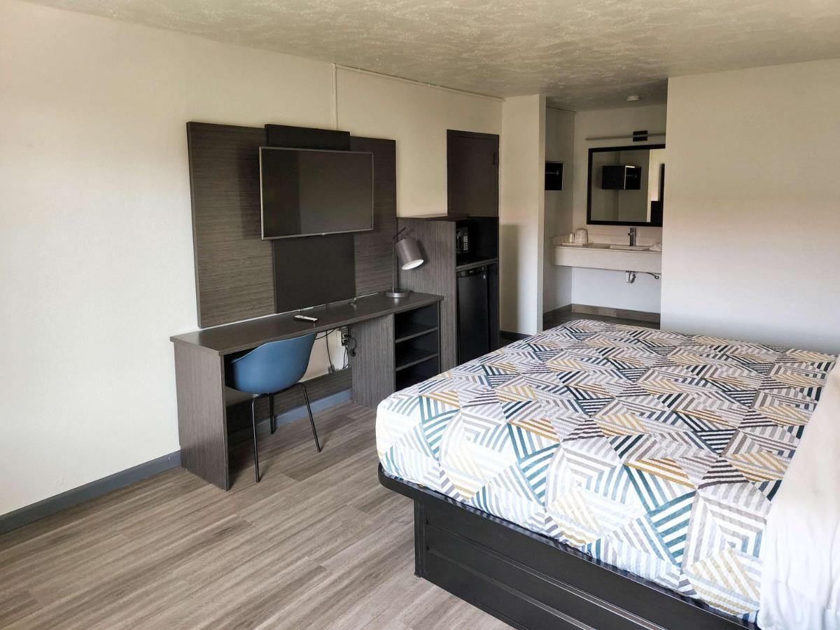 6 Oklahoma Ok Frontier Hotel